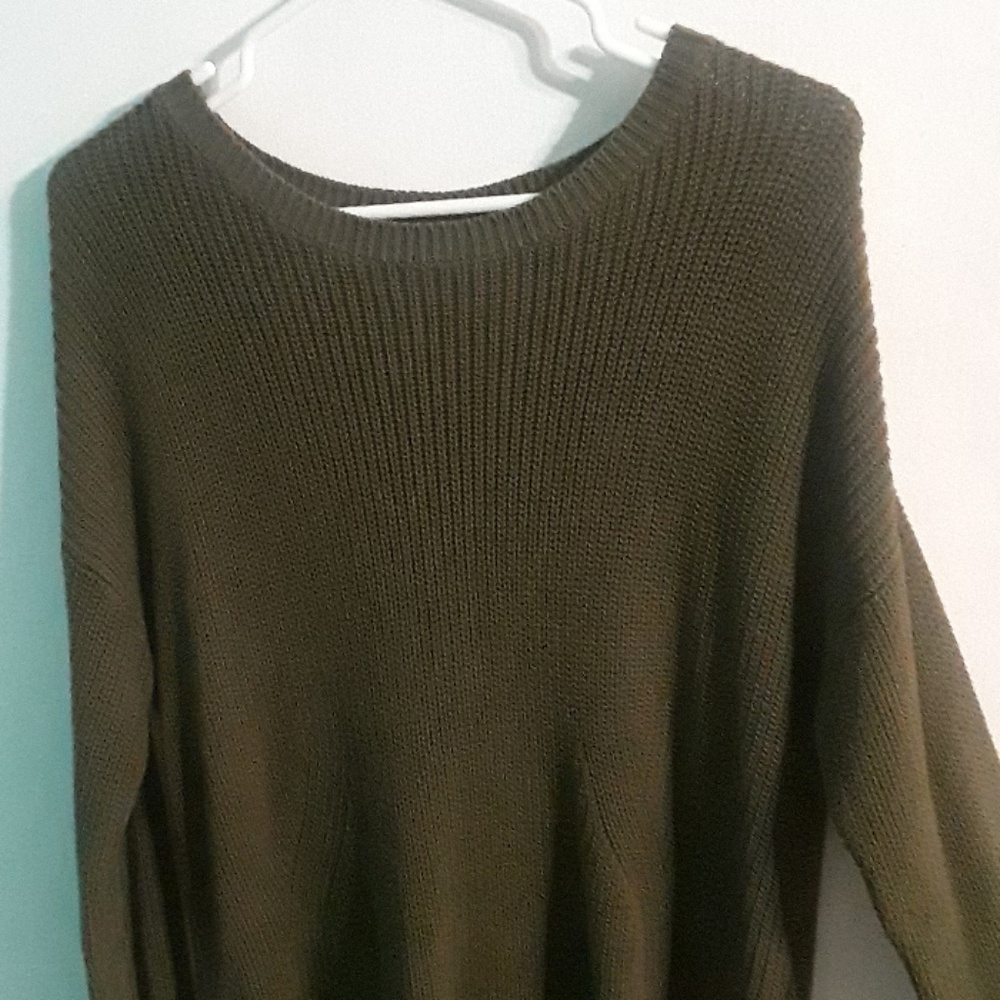 H&M Olive green sweater